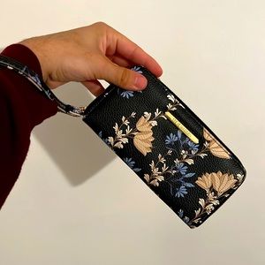 Steve Madden wristlet wallet black with floral design